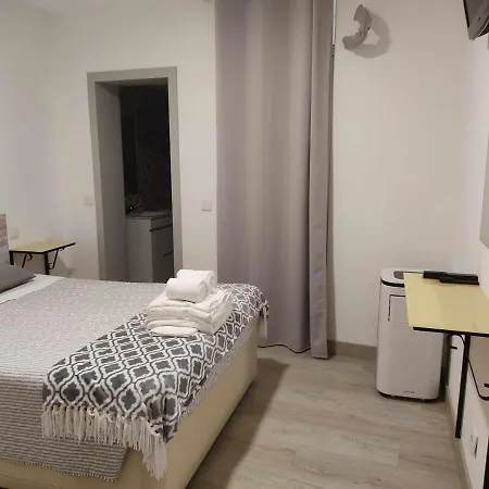 Litos Al Local Alojamento de Acomodação e Pequeno-almoço 3*